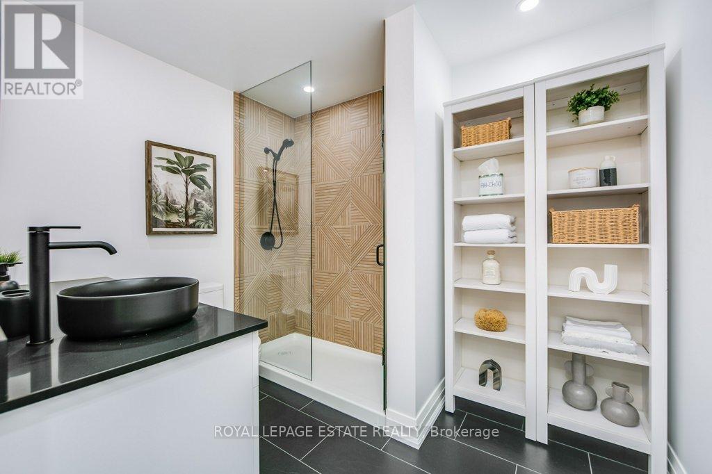 25 Herbert Avenue, Toronto, Ontario  M4L 3P8 - Photo 42 - E13530314