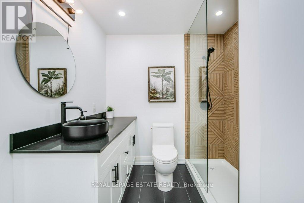 25 Herbert Avenue, Toronto, Ontario  M4L 3P8 - Photo 43 - E13530314