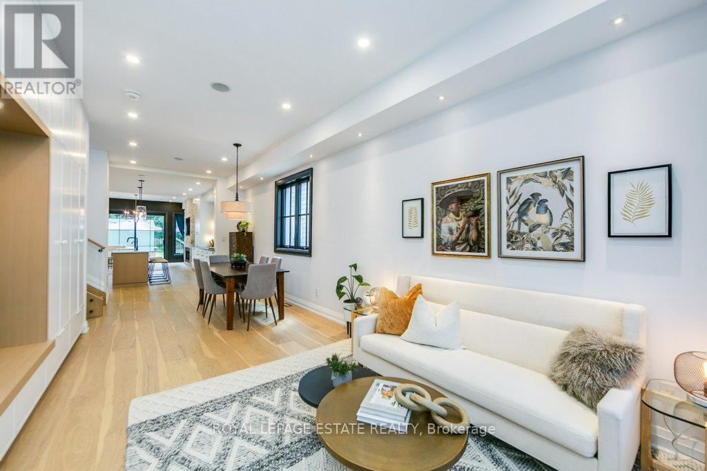 25 Herbert Avenue, Toronto, Ontario  M4L 3P8 - Photo 6 - E13530314