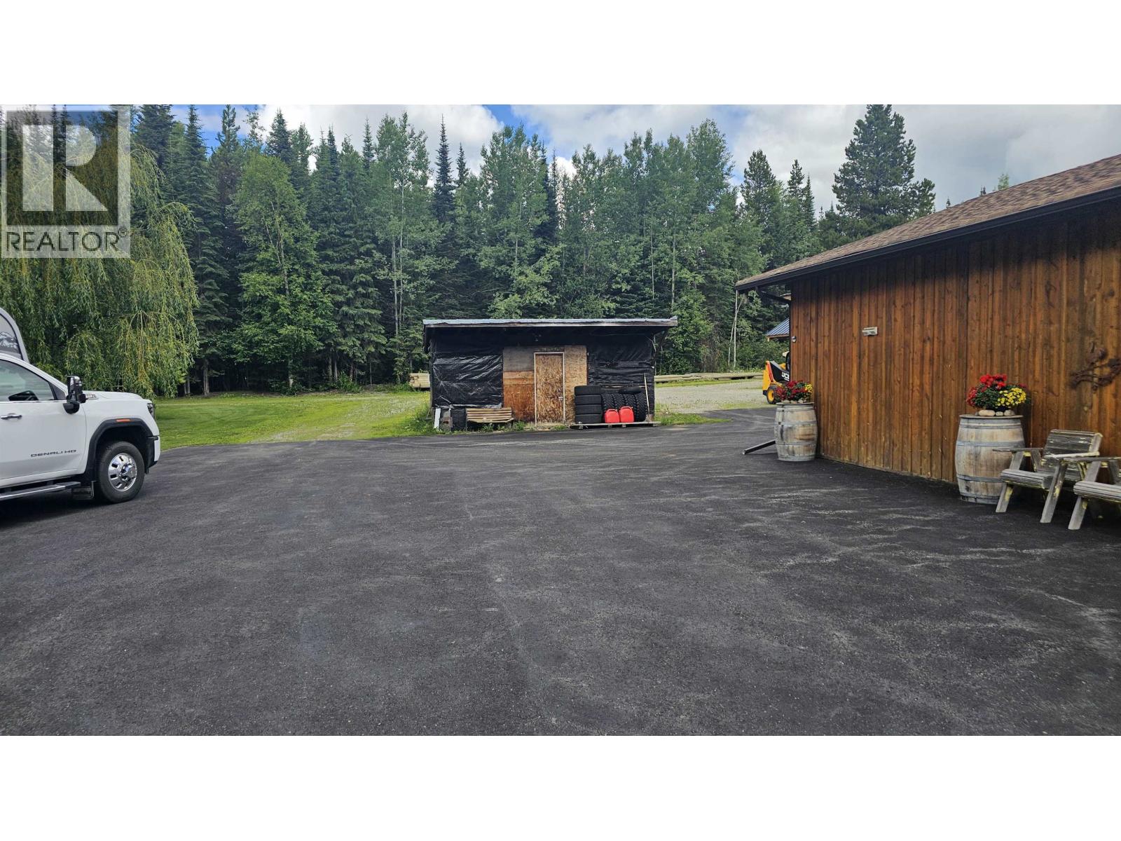 8600 Solitude Road, Prince George, British Columbia  V2N 2J1 - Photo 5 - R3143357