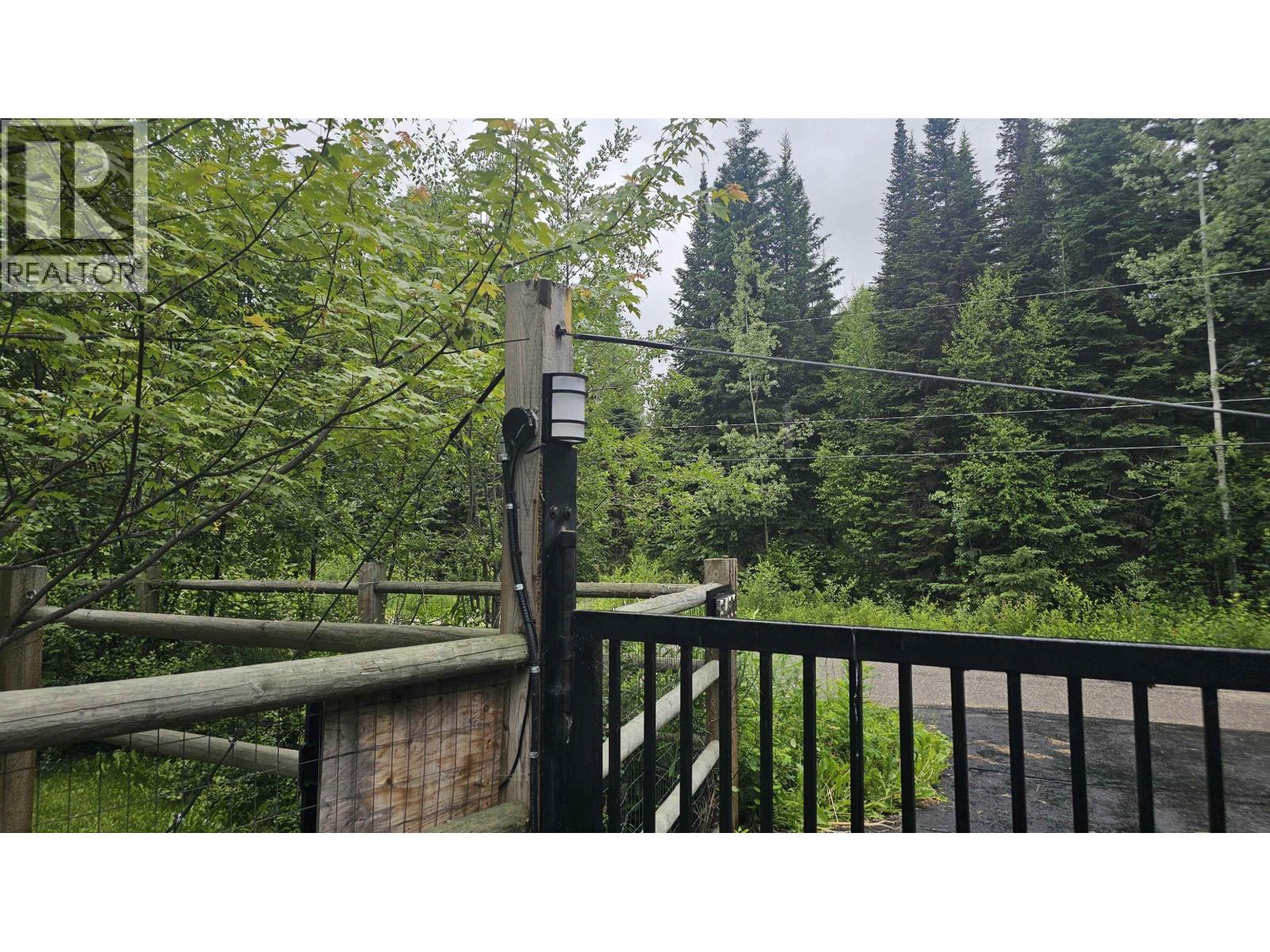 8600 Solitude Road, Prince George, British Columbia  V2N 2J1 - Photo 12 - R3143357