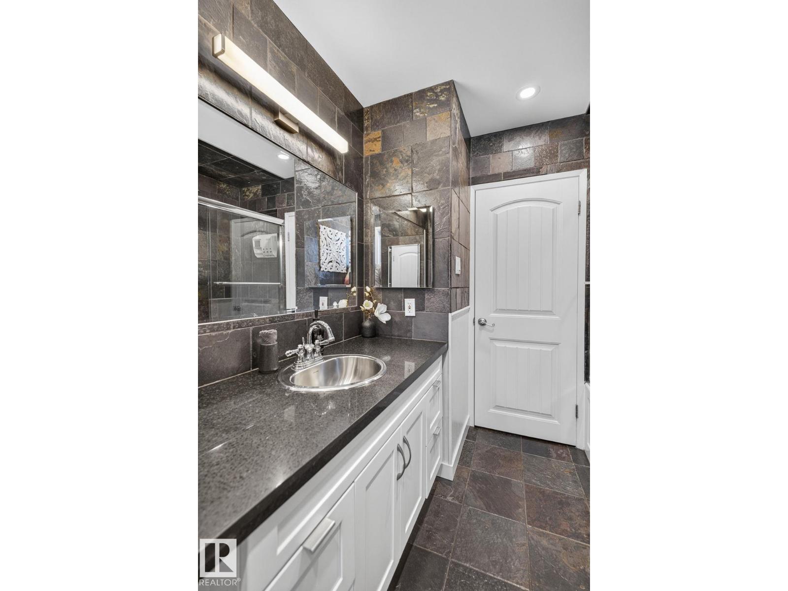 4812 114a St NW, Edmonton, Alberta  T6H 3M4 - Photo 21 - E4497397
