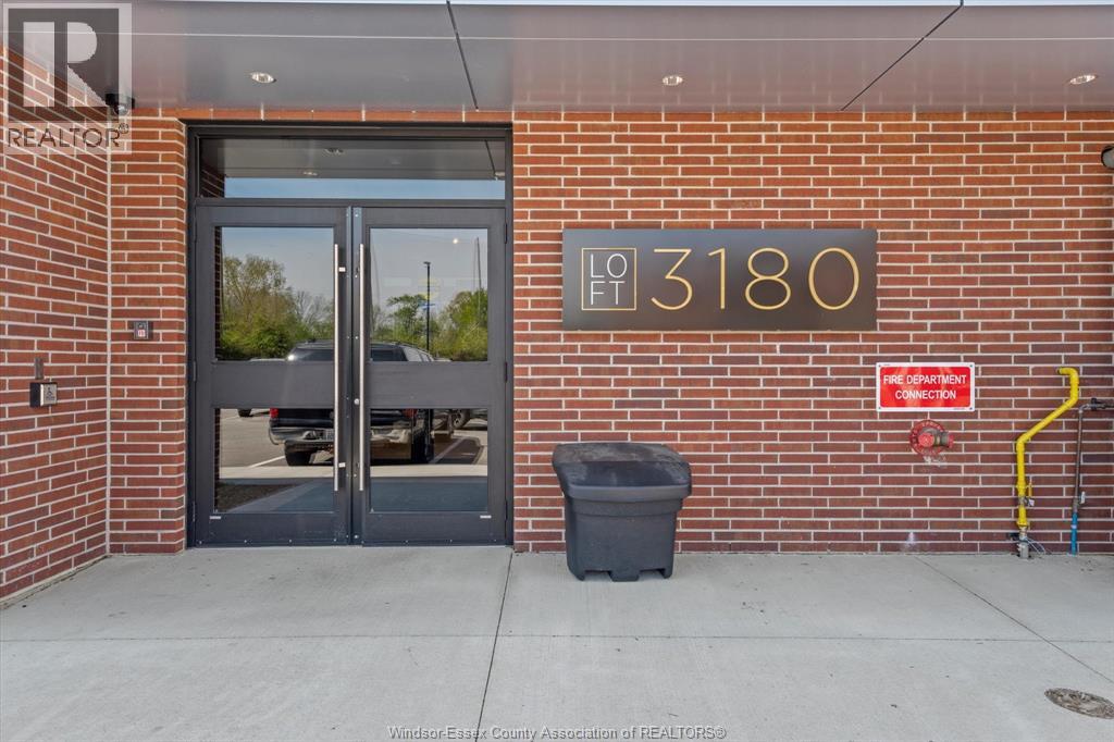 3180 Meadowbrook Lane Unit# 120, Windsor, Ontario  N8T 0B4 - Photo 3 - 26016067