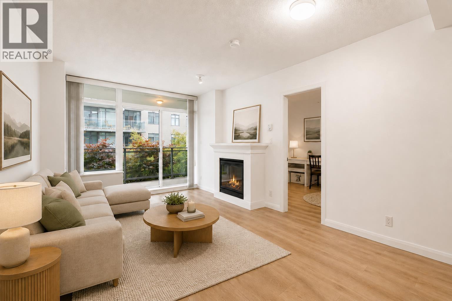 1005 898 Carnarvon Street, New Westminster, British Columbia  V3M 0C3 - Photo 2 - R3143366