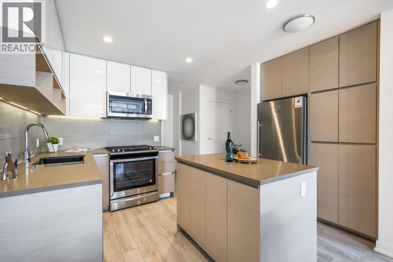 11xx 8850 University Crescent, Burnaby, British Columbia  V5A 0C8 - Photo 2 - R3143362