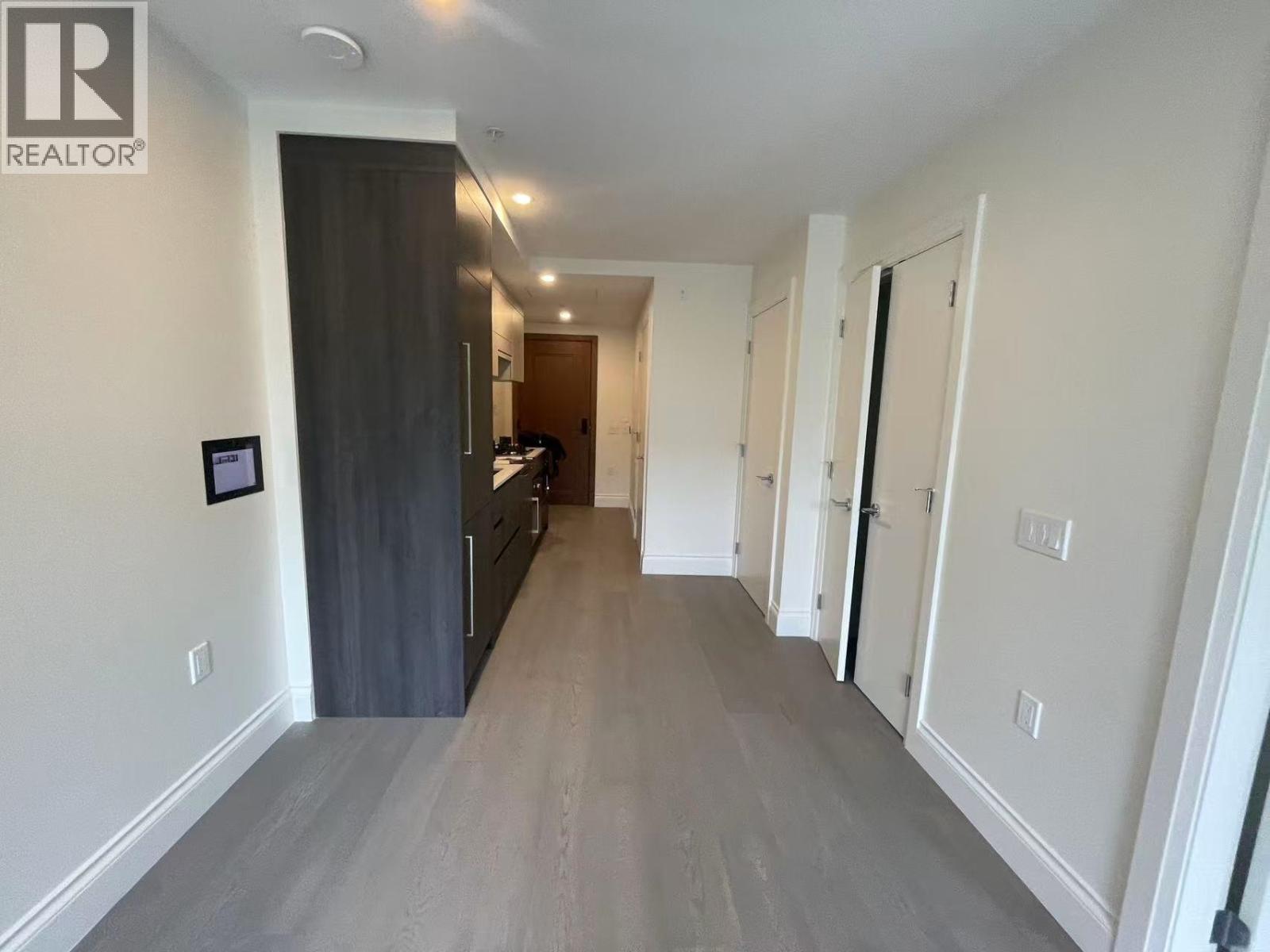 3xx 2105 W 46th Avenue, Vancouver, British Columbia  V6M 0E8 - Photo 2 - R3143364