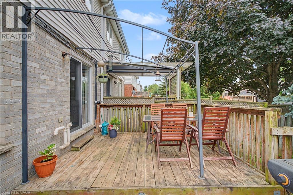 191 Northview Heights Drive, Cambridge, Ontario  N1R 8C6 - Photo 2 - 40845663
