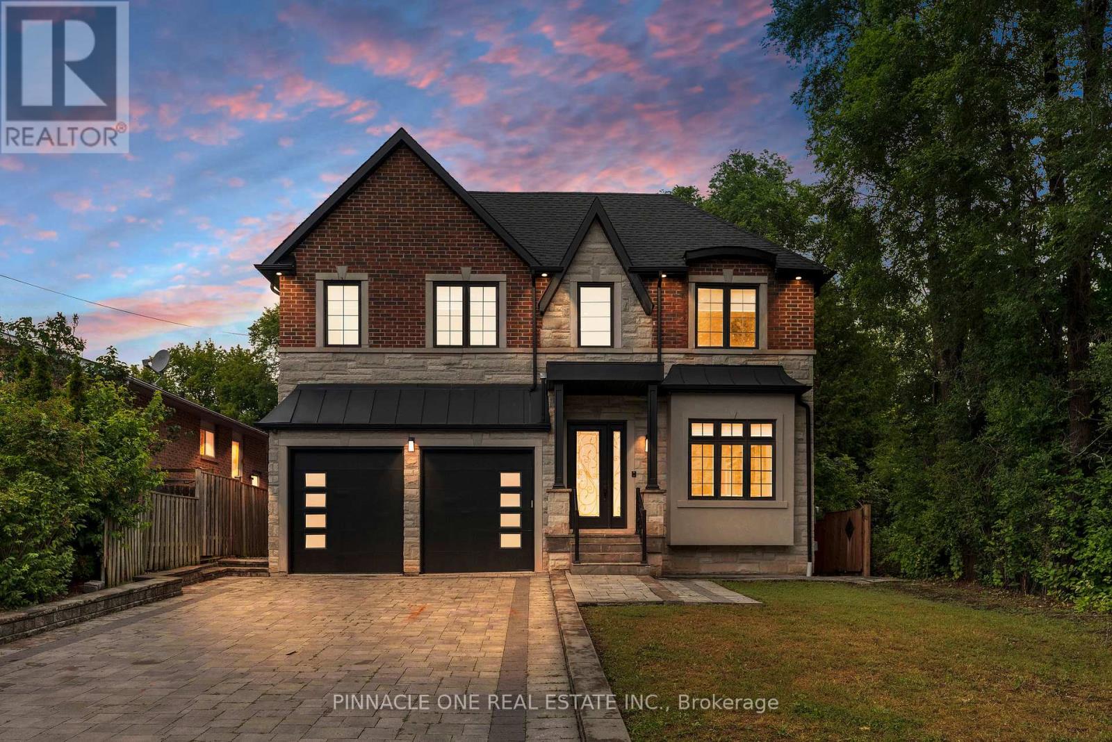 832 SHEPPARD AVENUE, Pickering (Woodlands)