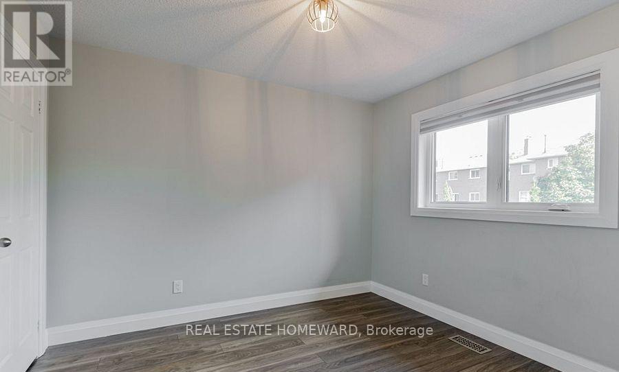 Main2nd - 822 Firth Court, Newmarket, Ontario L3Y 8H7 - Photo 18 - N13530406