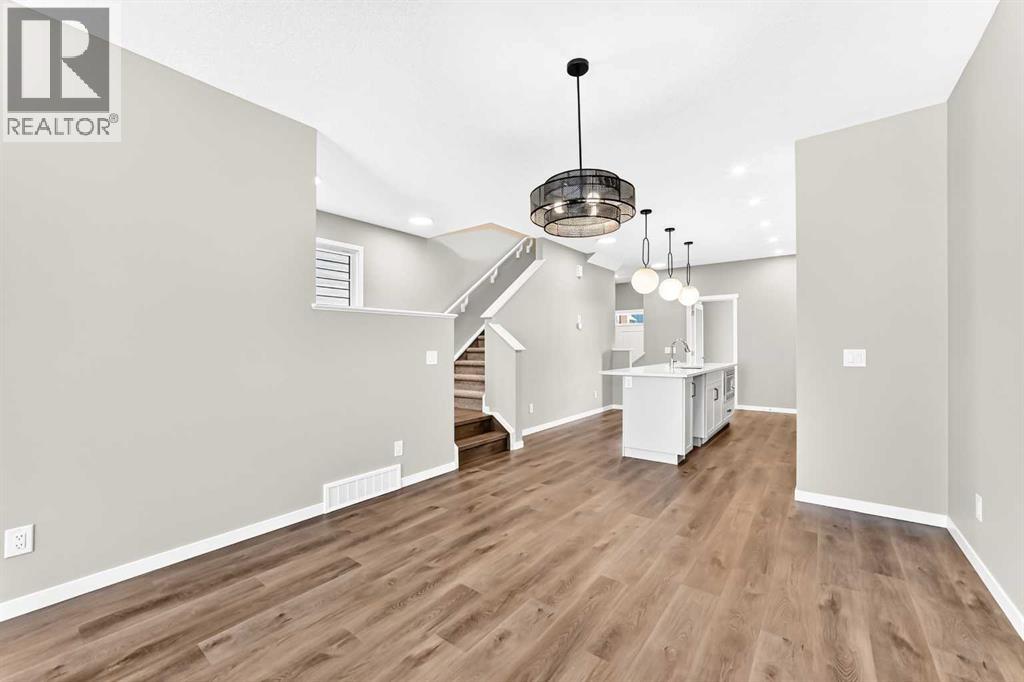 817 Marine Drive SE, Calgary, Alberta  T3M 4E3 - Photo 21 - A2317507
