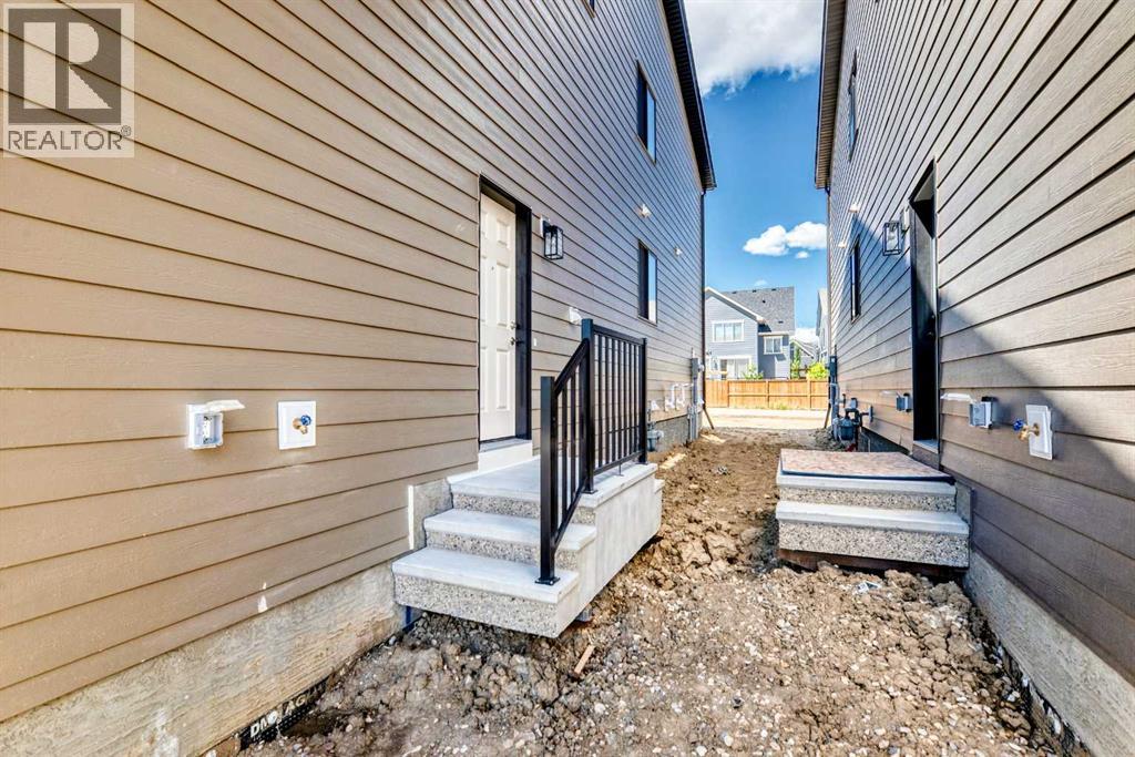 817 Marine Drive SE, Calgary, Alberta  T3M 4E3 - Photo 50 - A2317507