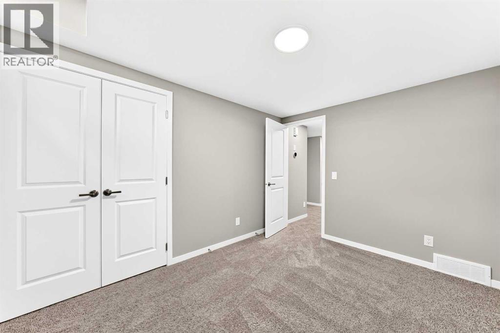 817 Marine Drive SE, Calgary, Alberta  T3M 4E3 - Photo 47 - A2317507