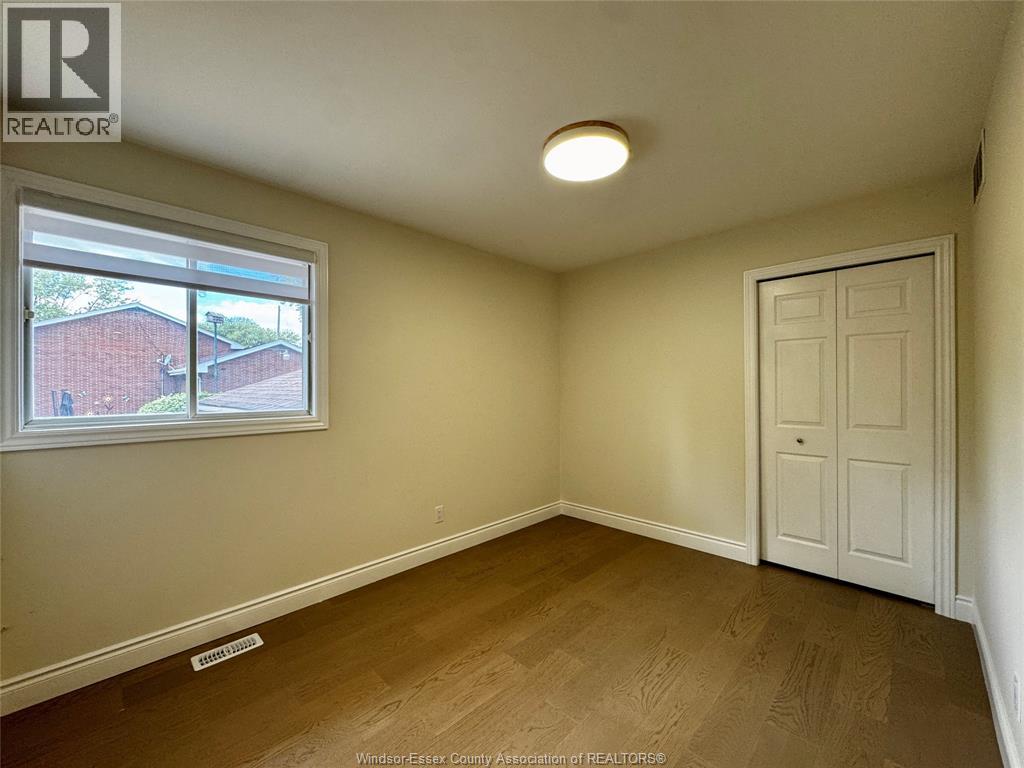 266 Bouffard Road, Lasalle, Ontario  N9J 1G1 - Photo 12 - 26014335