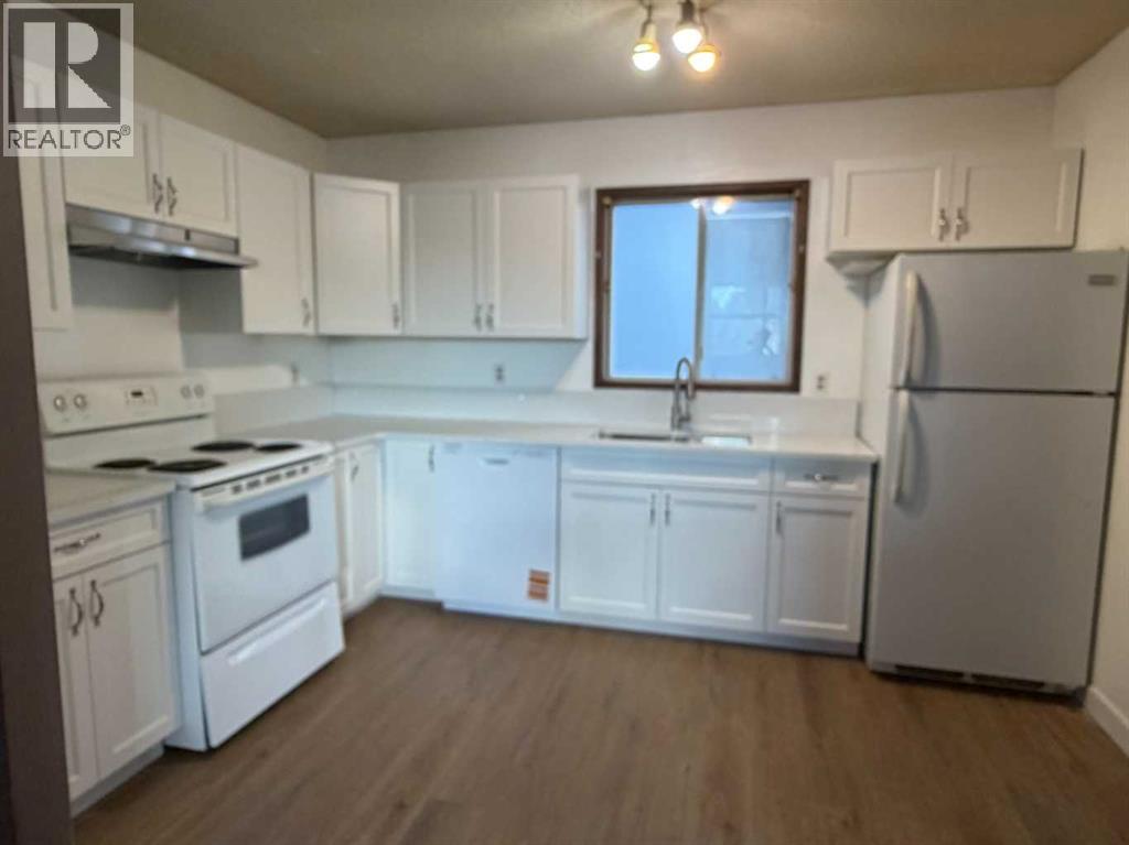 250 Falmere Way NE, Calgary, Alberta  t3j 2x6 - Photo 2 - A2322960