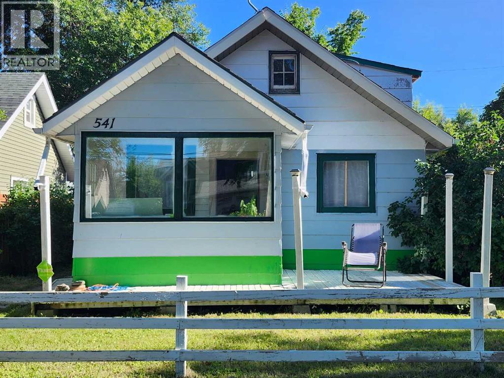 541 2 Avenue W, drumheller, Alberta