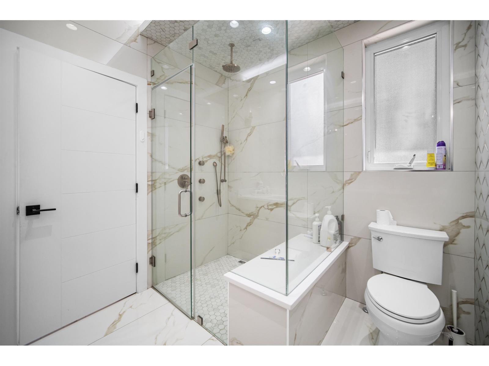 14718 90a Avenue, Surrey, British Columbia  V3R 1B2 - Photo 20 - R3142705