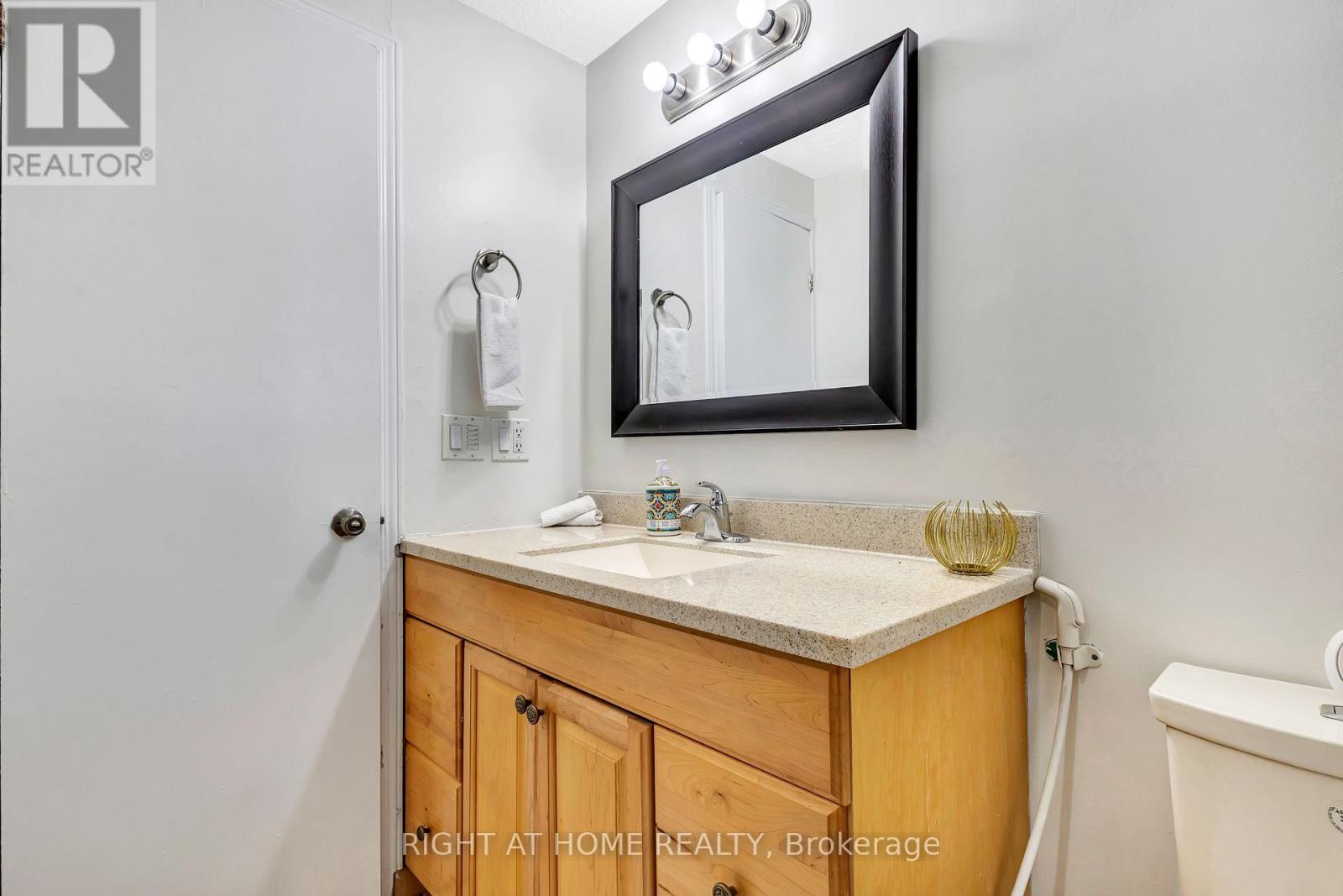 21 - 5 Hadley Circle, Ottawa, Ontario  K2H 6P1 - Photo 10 - X13530496