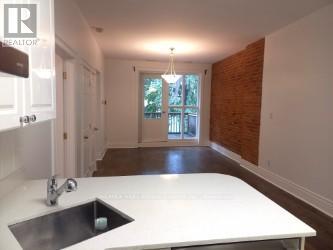 3 - 129 Walmer Road, Toronto, Ontario  M5R 2X8 - Photo 2 - C13530462
