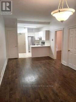 3 - 129 Walmer Road, Toronto, Ontario  M5R 2X8 - Photo 5 - C13530462