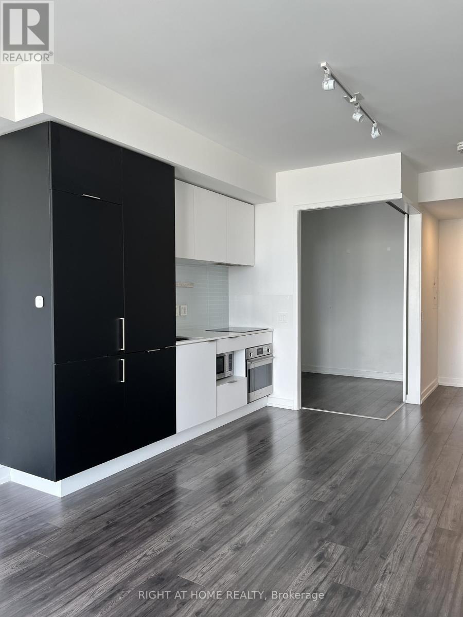 1805 - 33 Helendale Avenue, Toronto, Ontario  M4R 0A4 - Photo 3 - C13530474