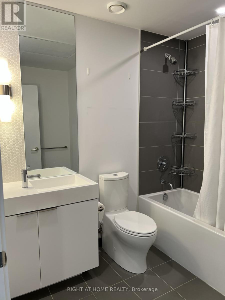 1805 - 33 Helendale Avenue, Toronto, Ontario  M4R 0A4 - Photo 7 - C13530474