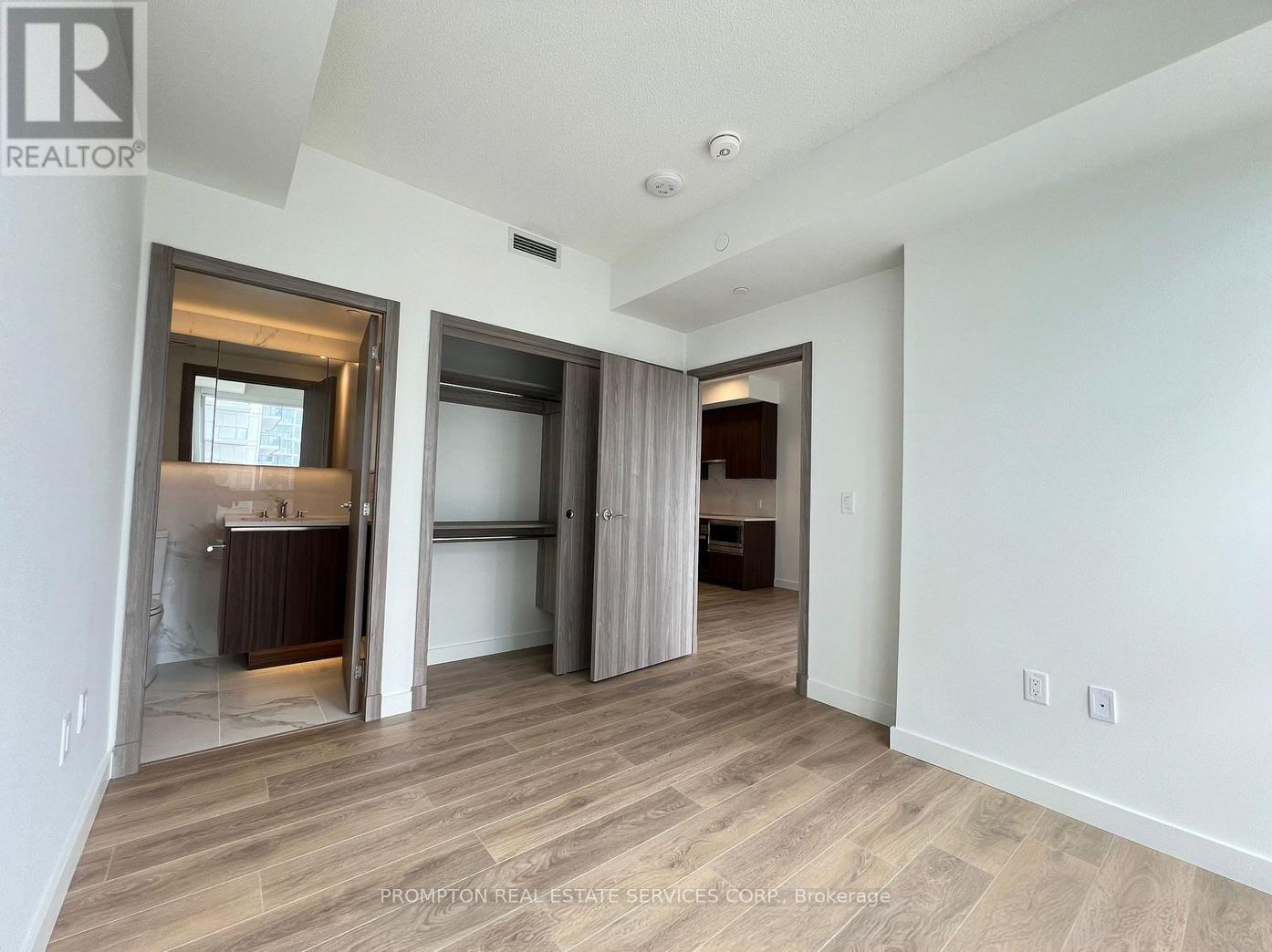 2012 - 27 Mcmahon Drive, Toronto, Ontario  M2K 0J2 - Photo 9 - C13530482
