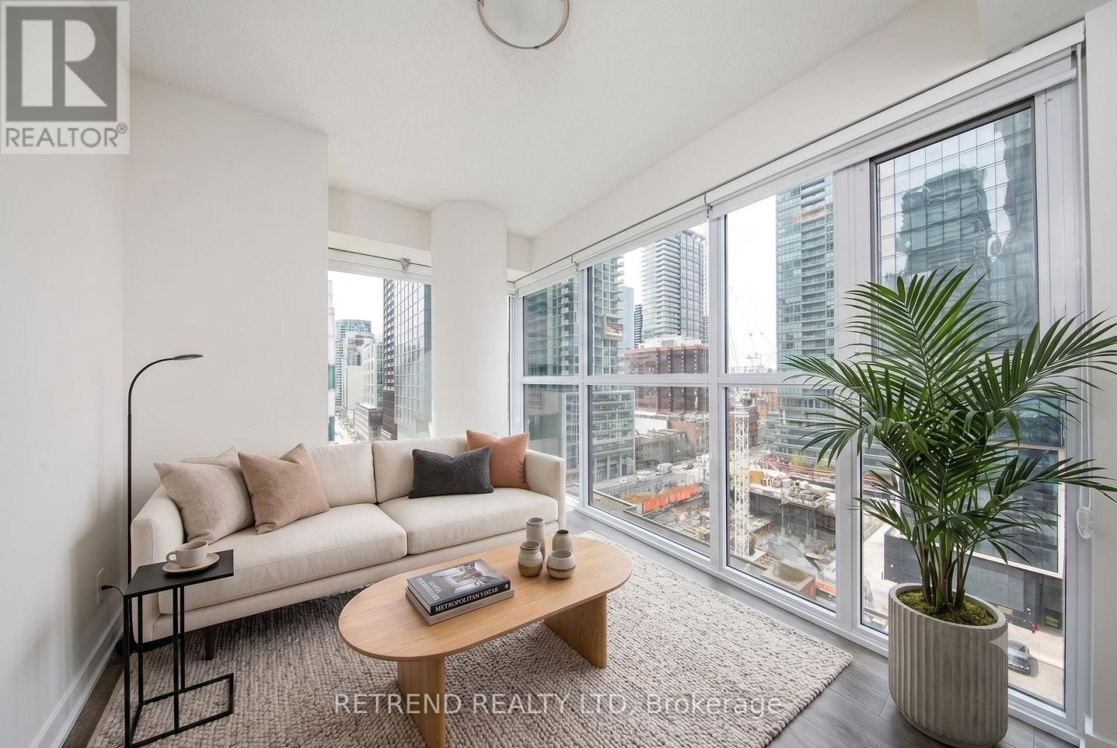 1403 - 87 PETER STREET, Toronto, Ontario