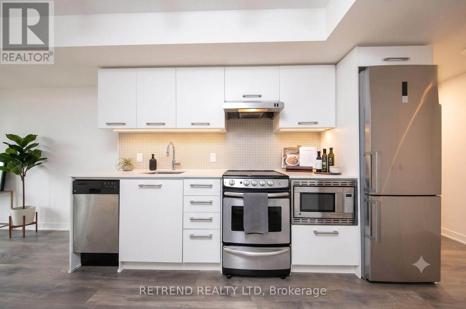 1403 - 87 Peter Street, Toronto, Ontario  M5V 0P1 - Photo 3 - C13530514