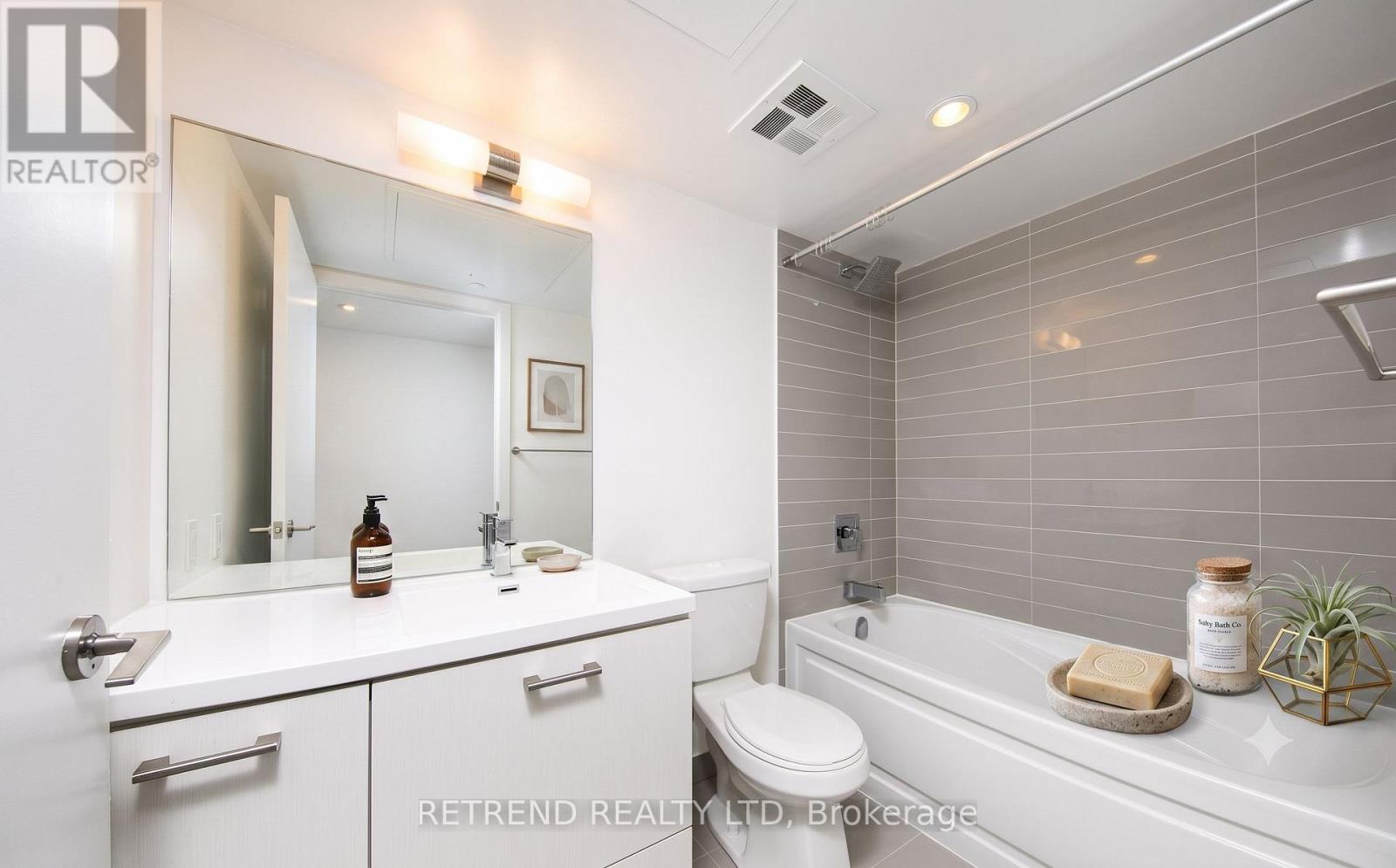 1403 - 87 Peter Street, Toronto, Ontario  M5V 0P1 - Photo 6 - C13530514