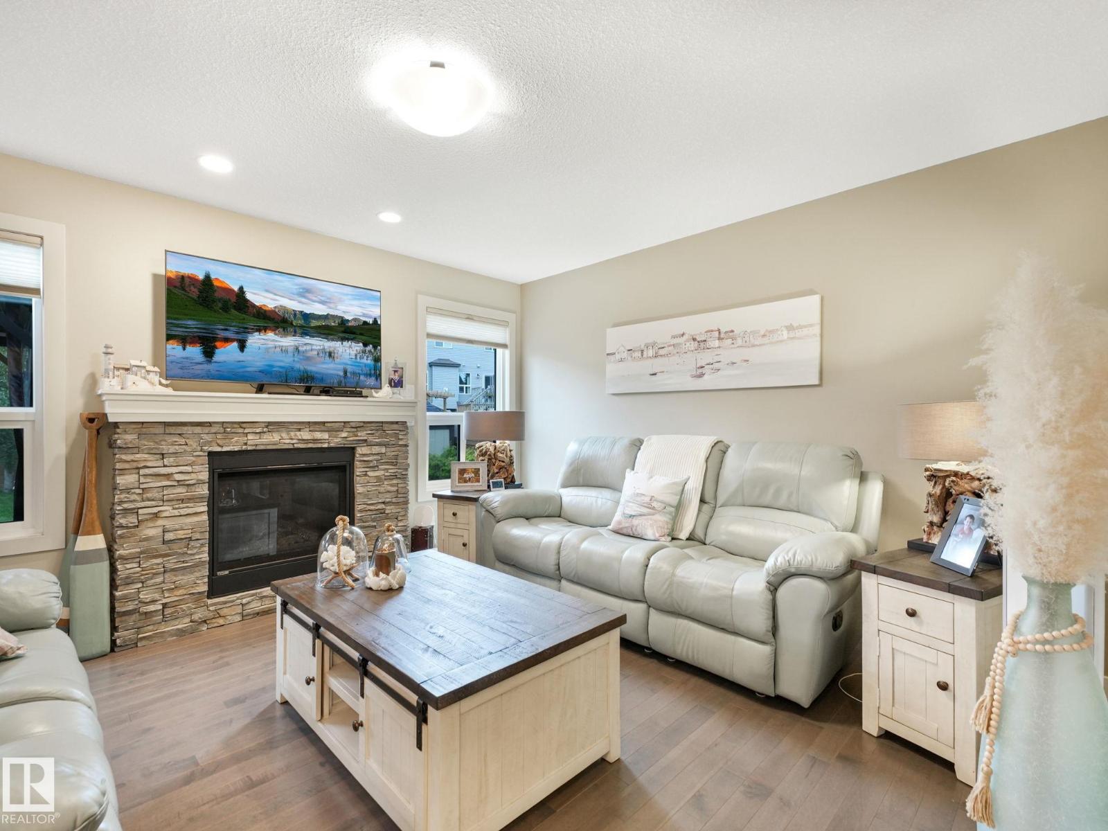 145 Summerstone Ln, Sherwood Park, Alberta  T8H 0Y4 - Photo 2 - E4497134