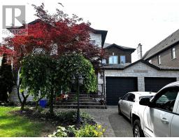 71 STOCKDALE CRESCENT, Richmond Hill, Ontario
