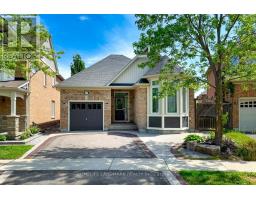 27 WILLIAMSON FAMILY HOLLOW, Newmarket, Ontario