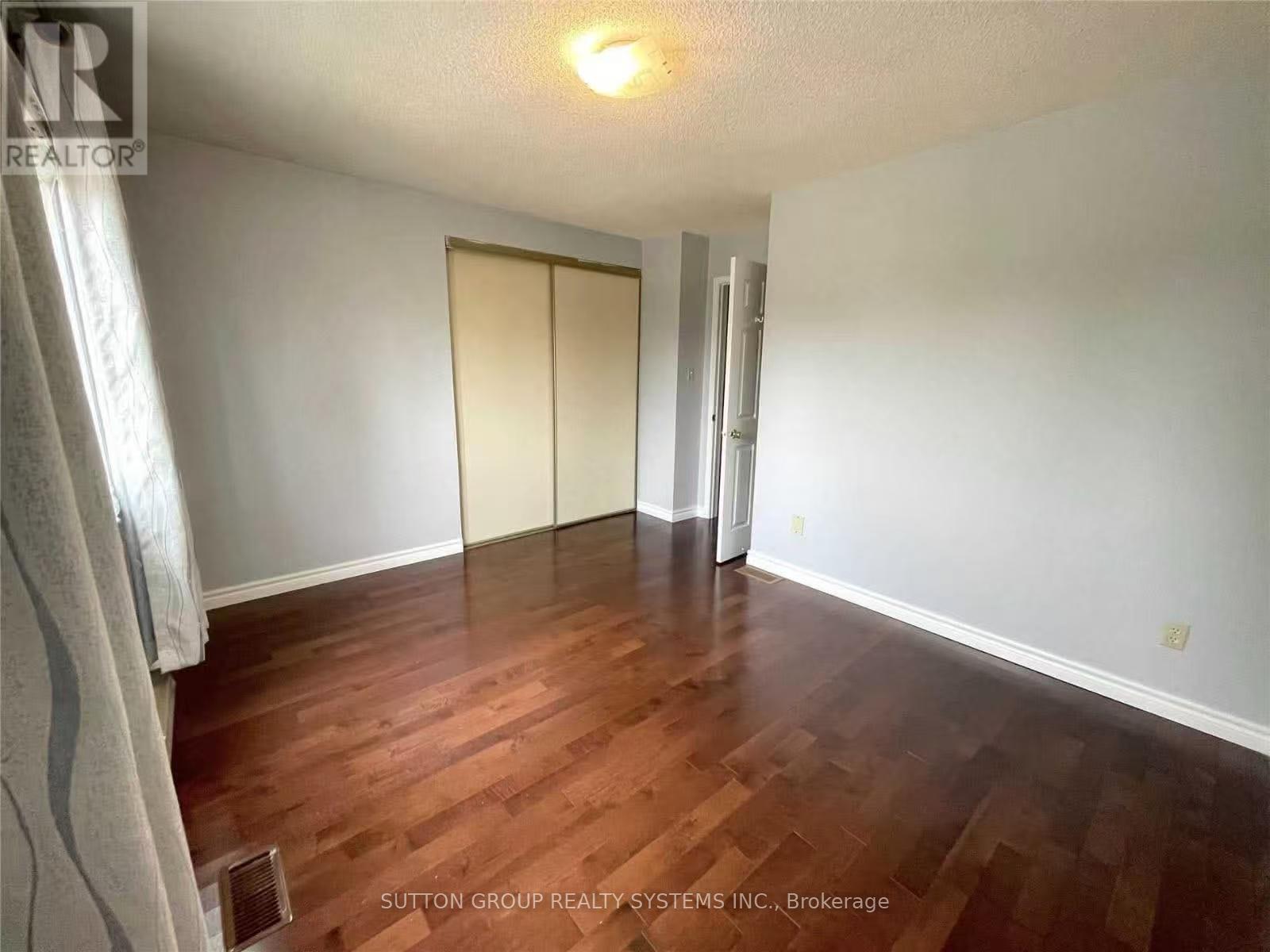 100 - 2275 Credit Valley Road, Mississauga, Ontario L5M 4N9 - Photo 13 - W13530442