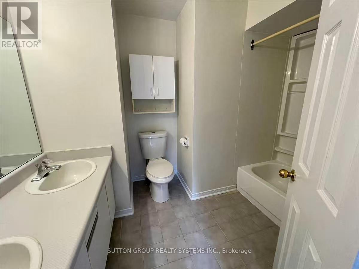 100 - 2275 Credit Valley Road, Mississauga, Ontario L5M 4N9 - Photo 15 - W13530442