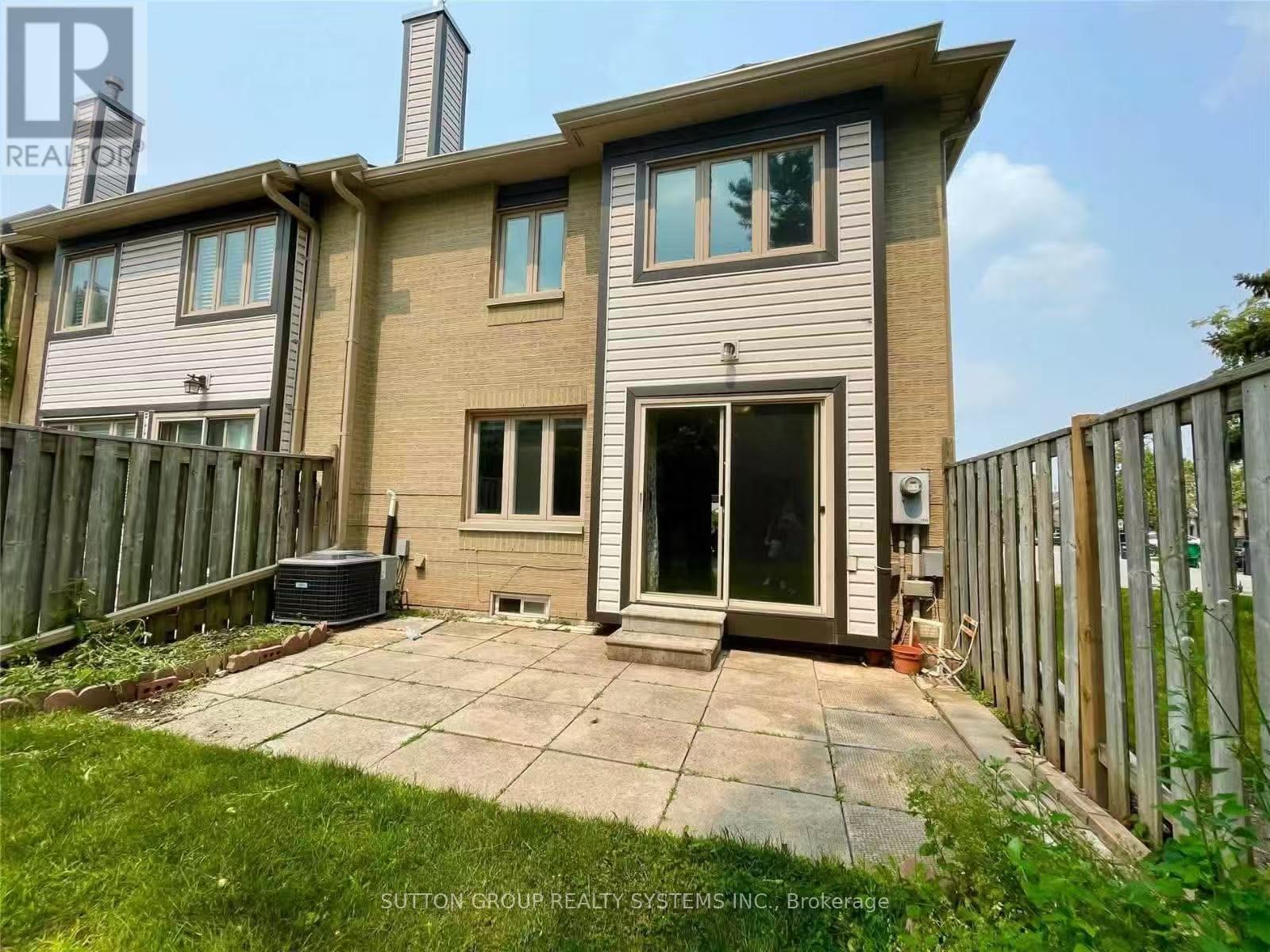 100 - 2275 Credit Valley Road, Mississauga, Ontario L5M 4N9 - Photo 19 - W13530442