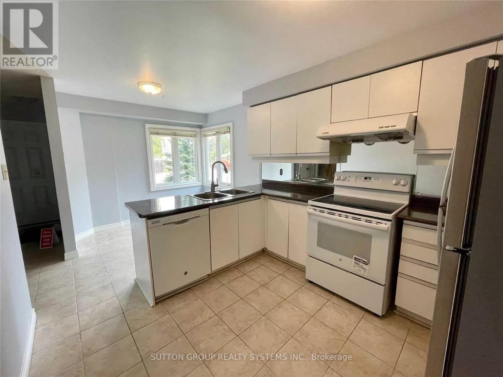 100 - 2275 Credit Valley Road, Mississauga, Ontario L5M 4N9 - Photo 4 - W13530442