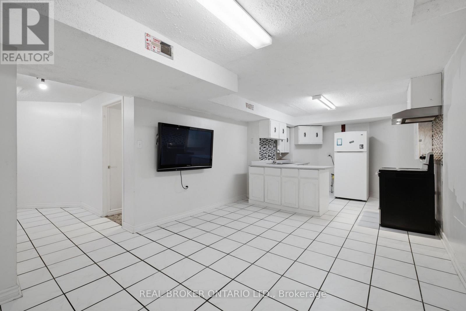 1356 Mapleridge Crescent, Oakville, Ontario L6M 2G6 - Photo 29 - W13530466