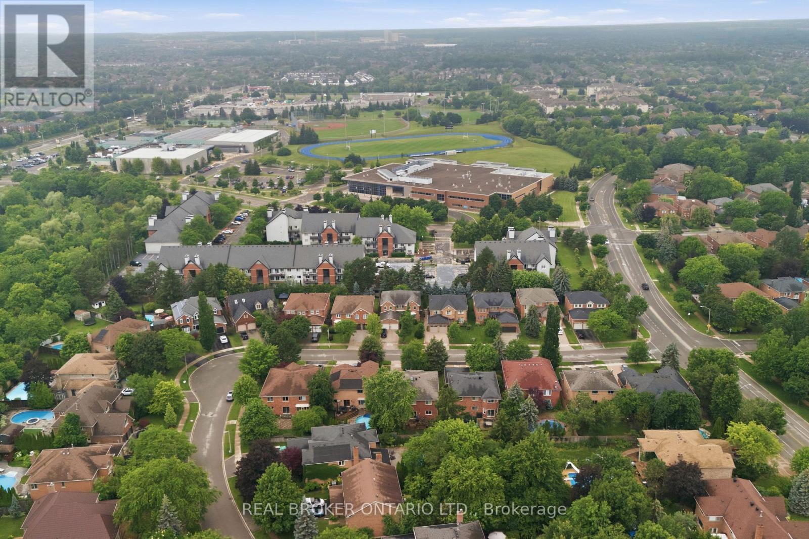 1356 Mapleridge Crescent, Oakville, Ontario L6M 2G6 - Photo 48 - W13530466