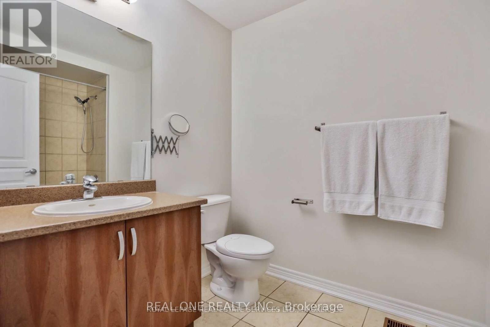 4264 Ingram Common, Burlington, Ontario  L7L 0C4 - Photo 15 - W13530470