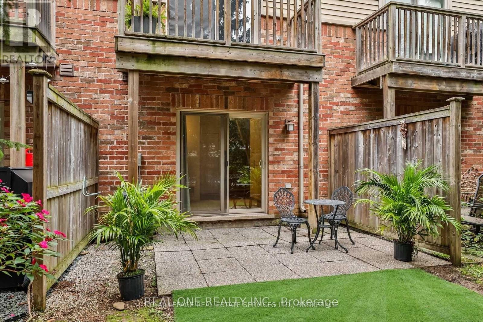 4264 Ingram Common, Burlington, Ontario  L7L 0C4 - Photo 23 - W13530470