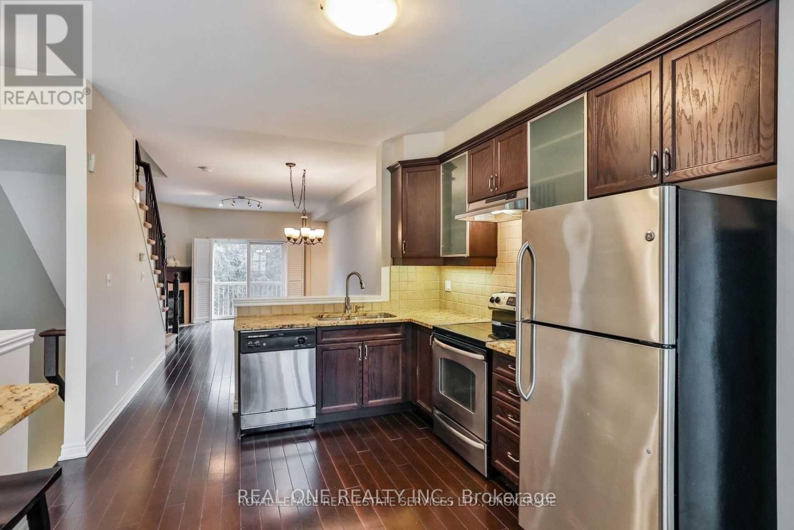 4264 Ingram Common, Burlington, Ontario  L7L 0C4 - Photo 6 - W13530470