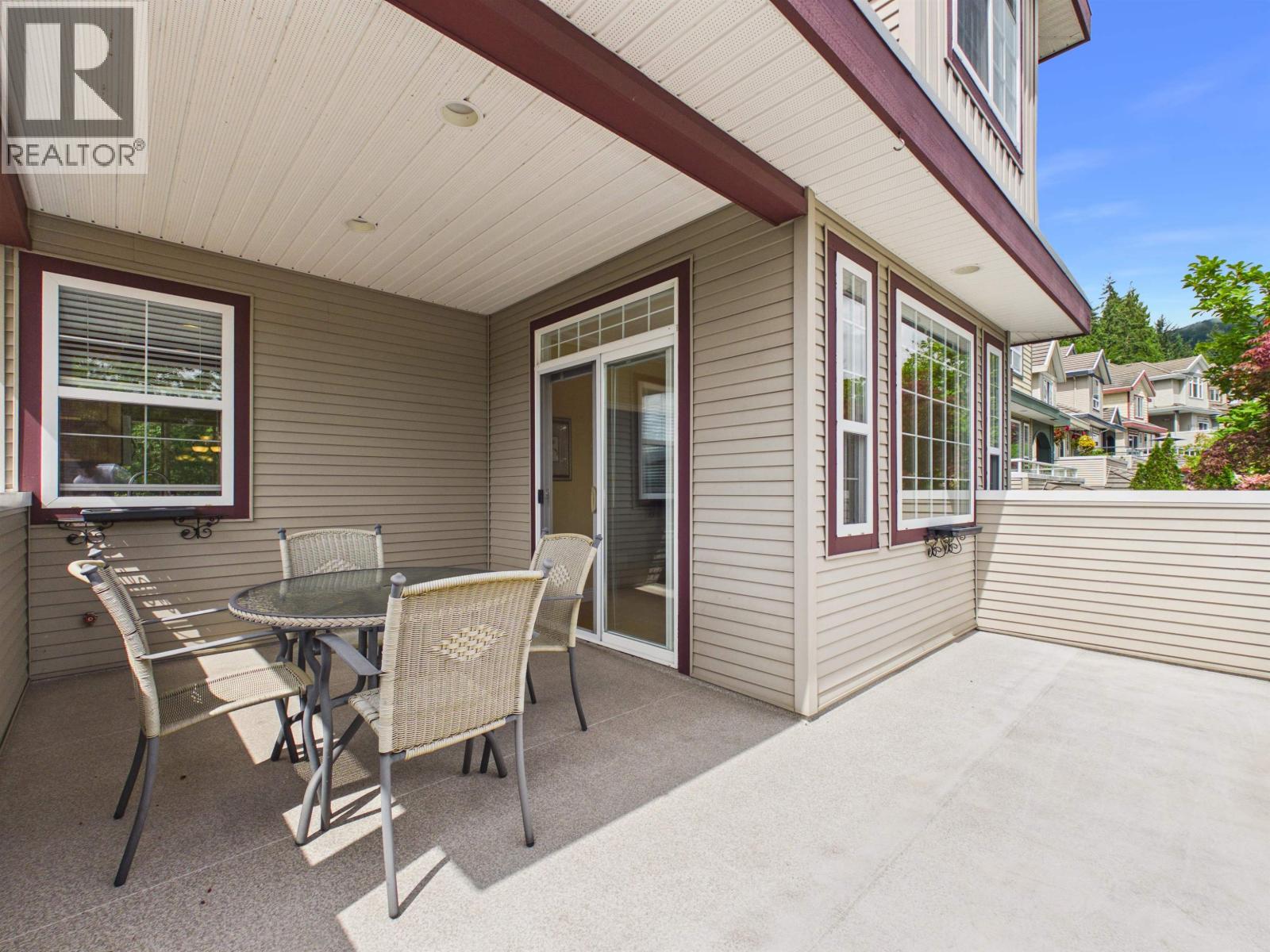 1700 Paddock Drive, Coquitlam, British Columbia  V3E 3N8 - Photo 10 - R3143340