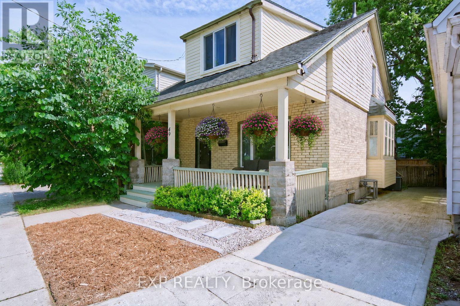 49 Euclid Avenue, London South, Ontario  N6C 1C2 - Photo 2 - X13530560