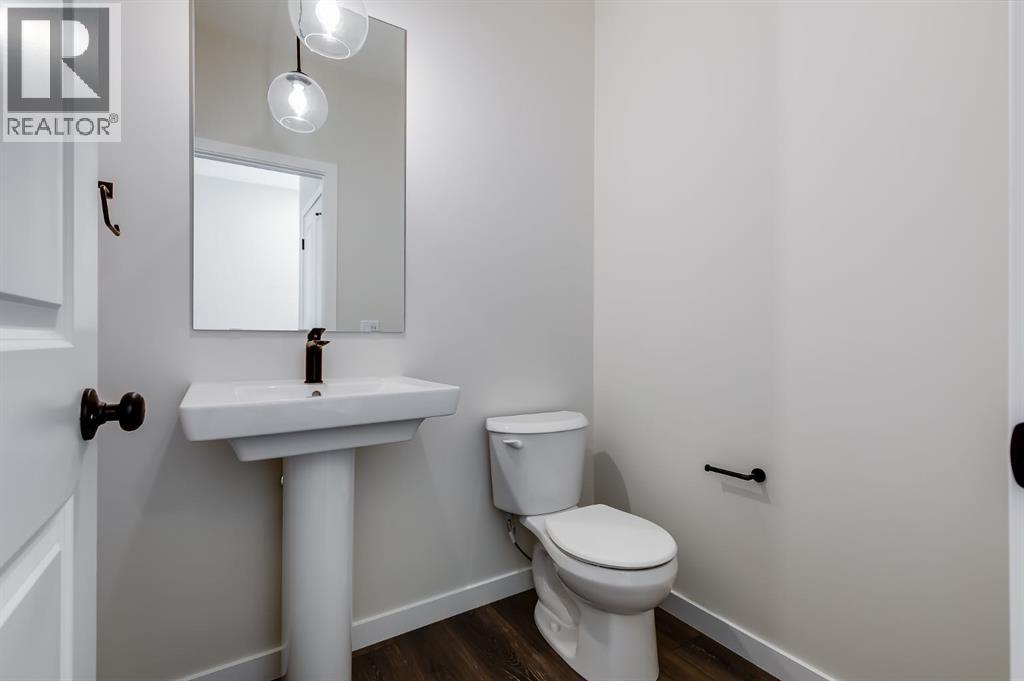 533 Sawgrass Green NW, Airdrie, Alberta  T4B 5V2 - Photo 13 - A2326888