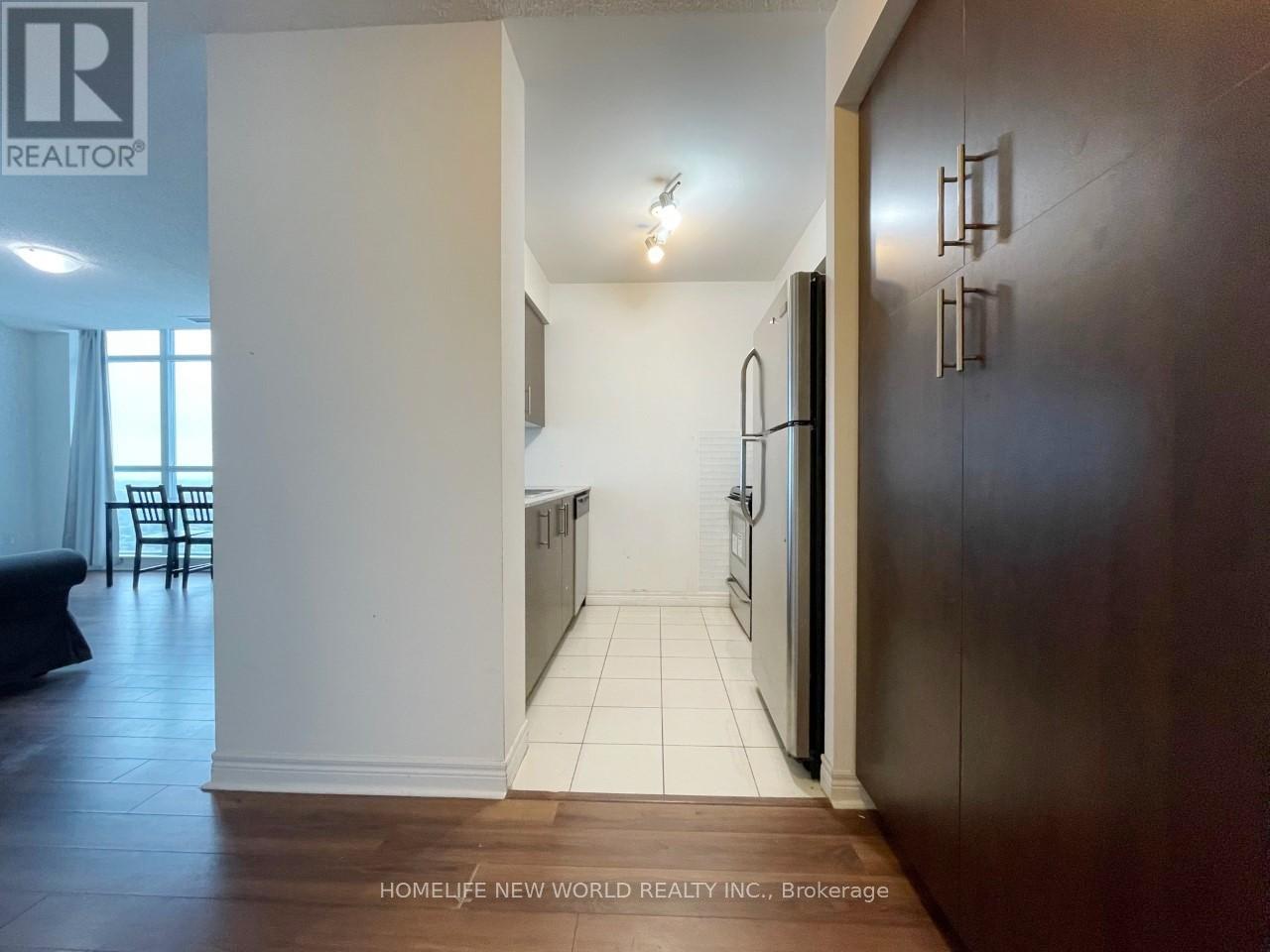 2702 - 50 Town Centre Court, Toronto, Ontario  M1P 0A9 - Photo 4 - E13530550