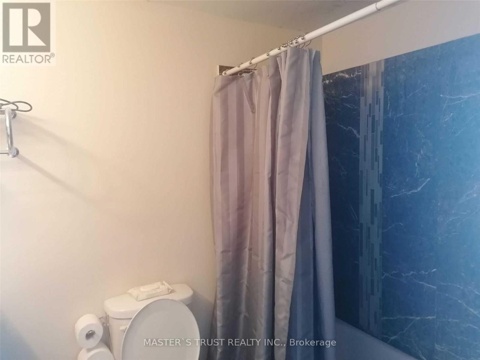 1210 - 530 Lolita Gardens, Mississauga, Ontario  L5A 3T2 - Photo 15 - W13530540