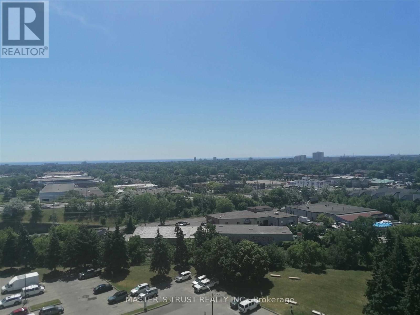 1210 - 530 Lolita Gardens, Mississauga, Ontario  L5A 3T2 - Photo 2 - W13530540