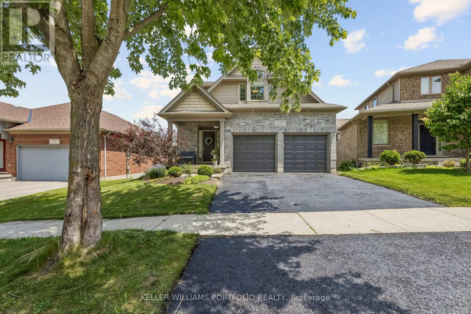 775 Klosters Drive, Waterloo, Ontario  N2V 2V4 - Photo 2 - X13530548