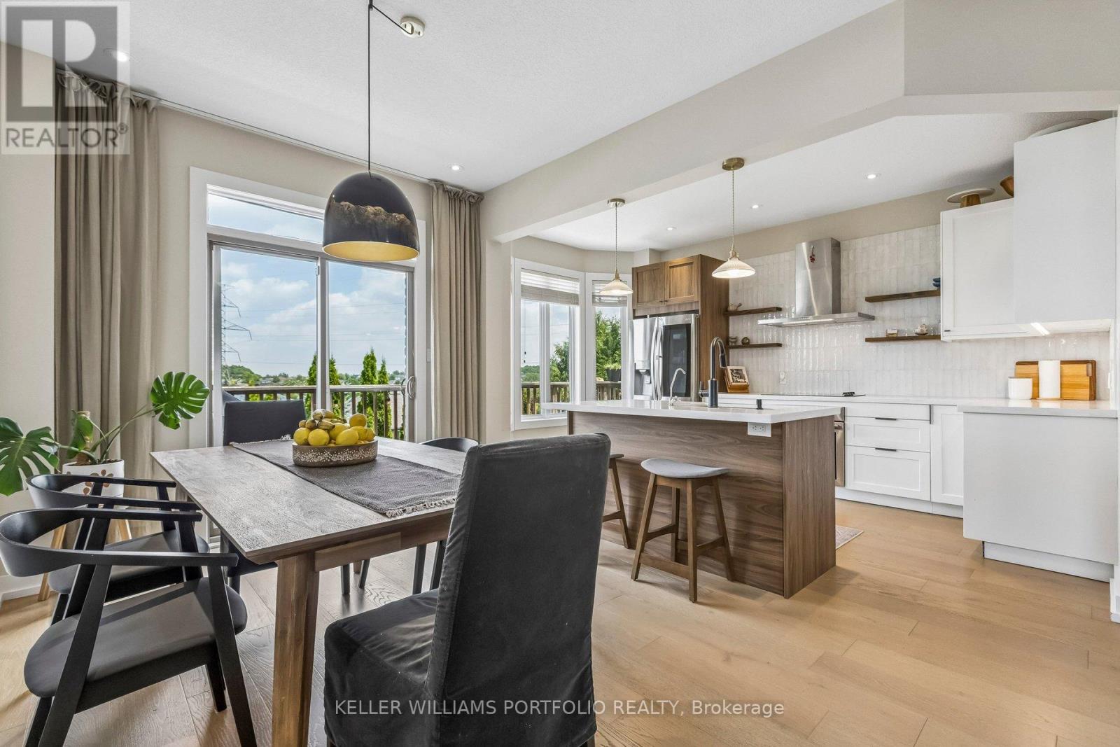 775 Klosters Drive, Waterloo, Ontario  N2V 2V4 - Photo 8 - X13530548