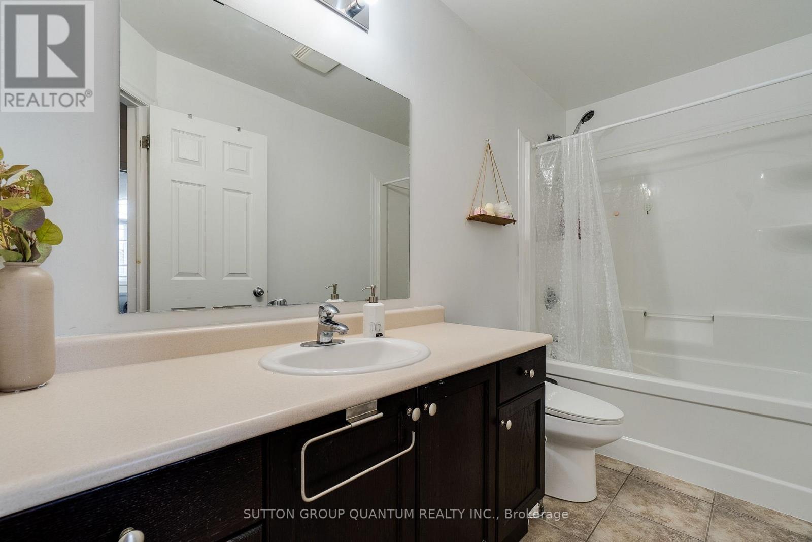 928 Dunblane Court, Kitchener, Ontario  N2R 1W9 - Photo 34 - X13530552